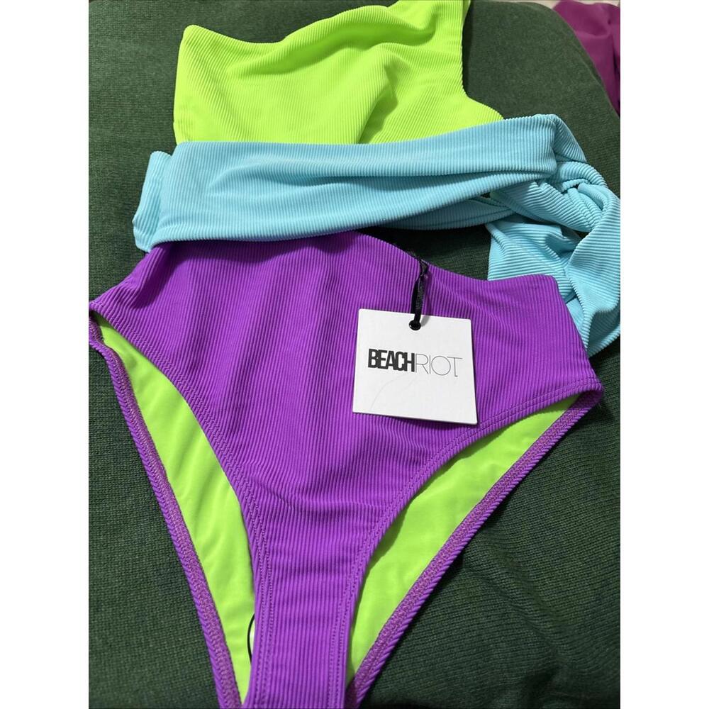 NWT Beach Riot Carlie Swimsuit in Cool Combo XS New With‎ Tags Sold Out - Picture 3 of 7